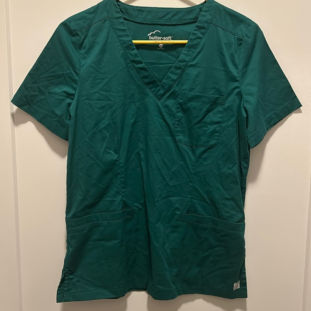 Worn once hunter green butter soft scrub top